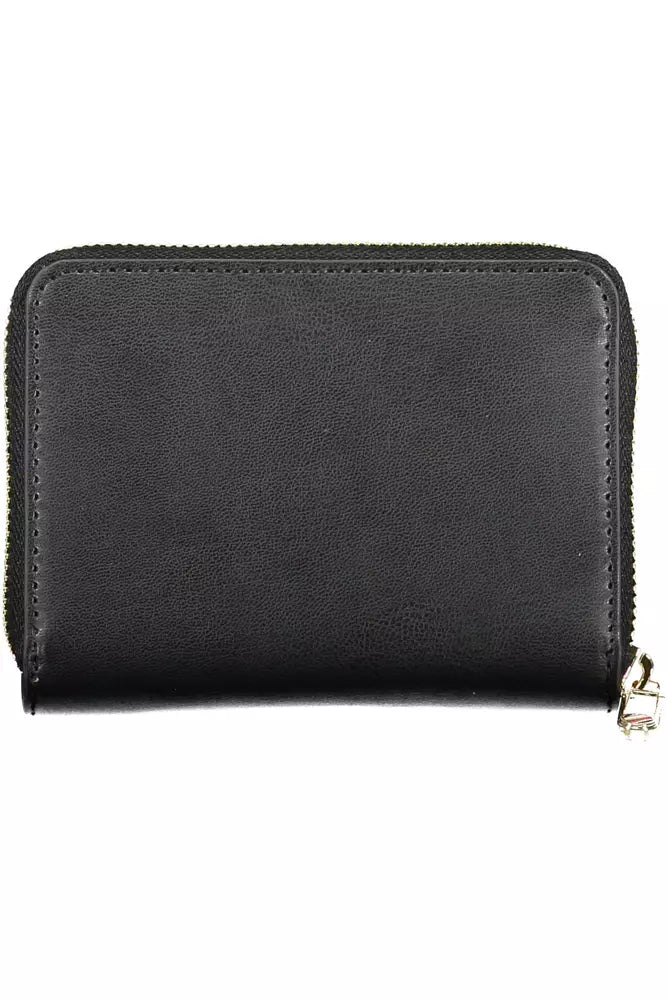 Tommy Hilfiger Sleek Black Polyethylene Wallet with Zip Closure