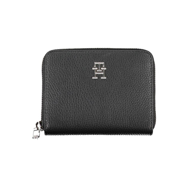 Tommy Hilfiger Sleek Black Polyethylene Wallet