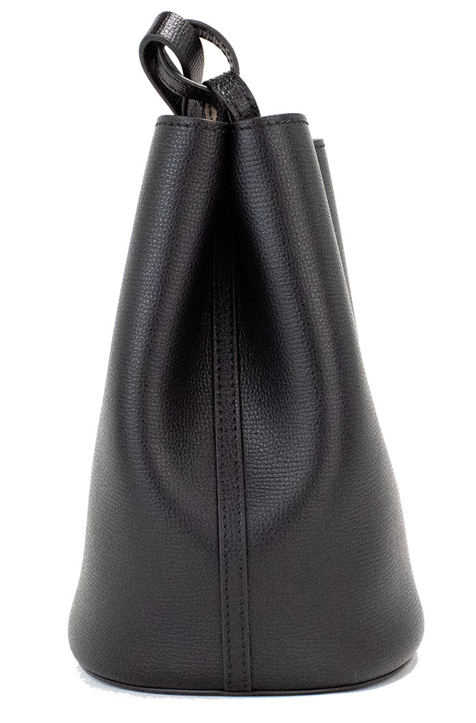 Burberry – Lorne – Kleine Handtasche aus gekrispeltem Leder mit Haymarket-Karomuster in Schwarz