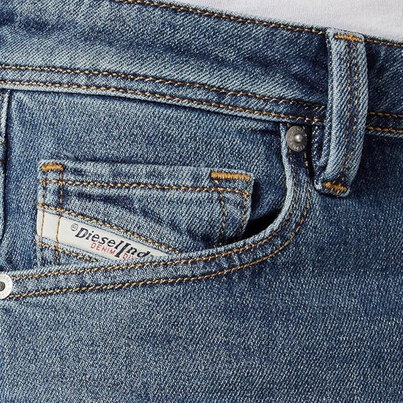 Diesel 1986 Larkee-Beex Blue Jeans W29 / 30L