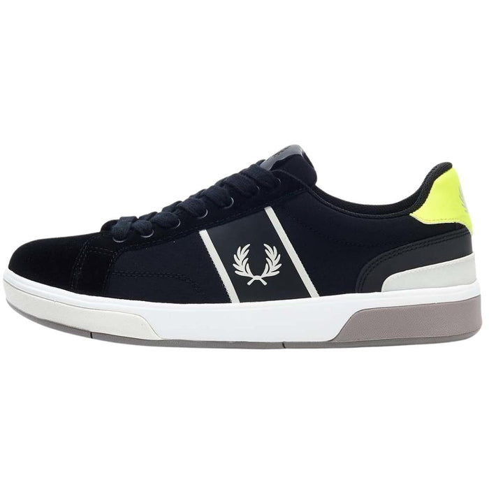 Fred Perry B9171 102 Schwarze Turnschuhe