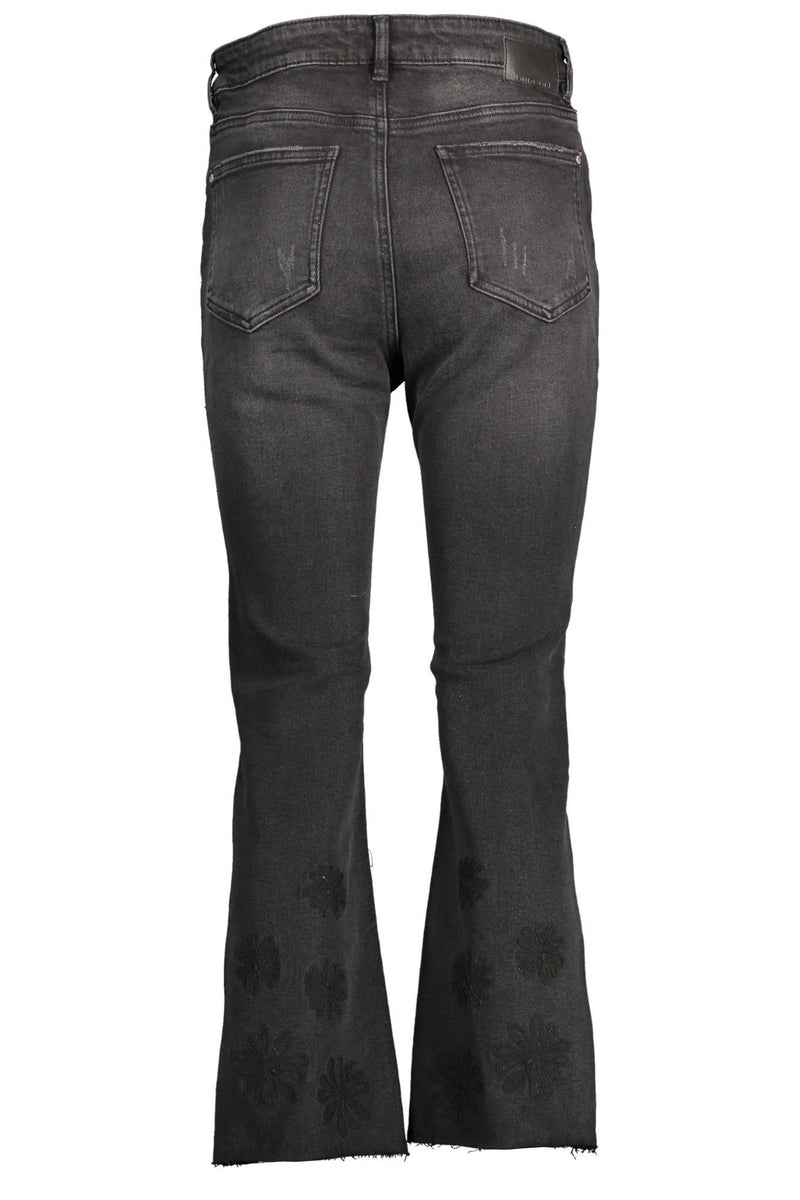 Desigual – Jeans mit besticktem Kontrastdetail