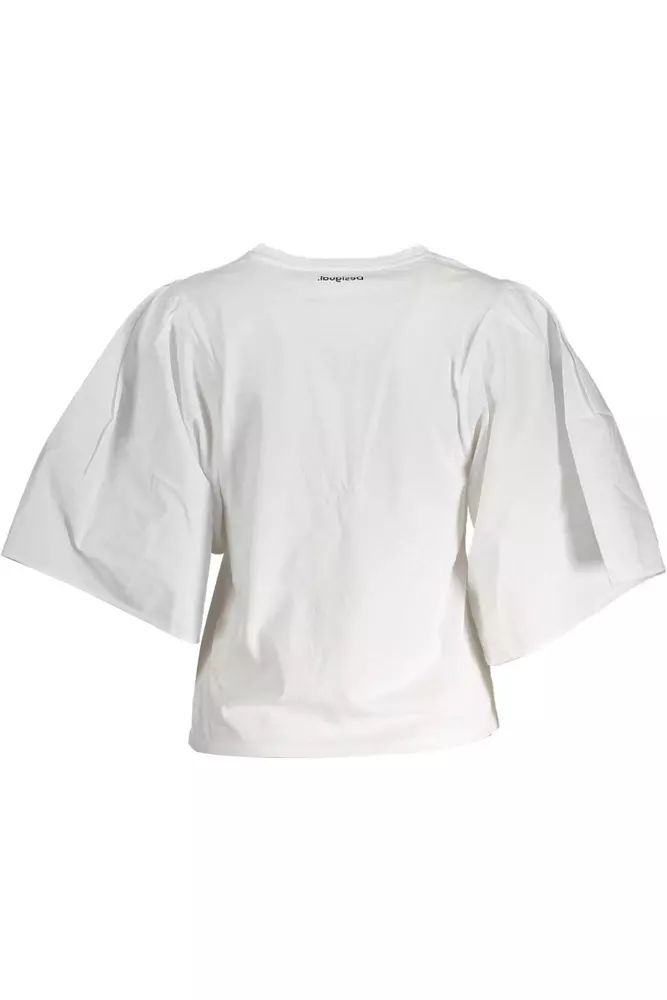 Desigual – Schickes, weißes T-Shirt mit aufgesticktem Logo und weiten Ärmeln